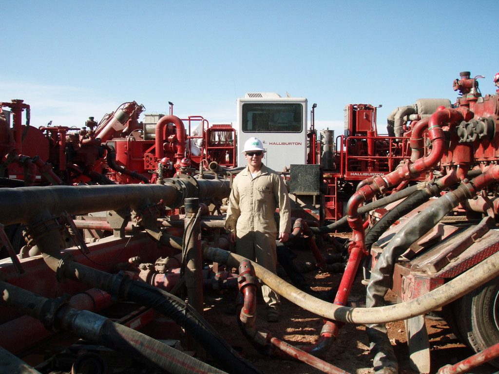 This happy fracker -- a Halliburton employee at a site in North Dakota’s Bakken play -- obviously hasn’t got the memo yet. It’s over. (Wikipedia photo) 